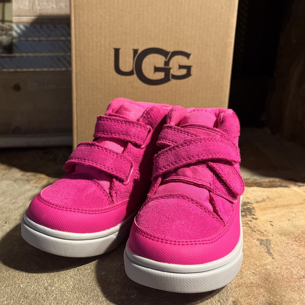 Kids UGG Rennon II Weather in Rock Rose
